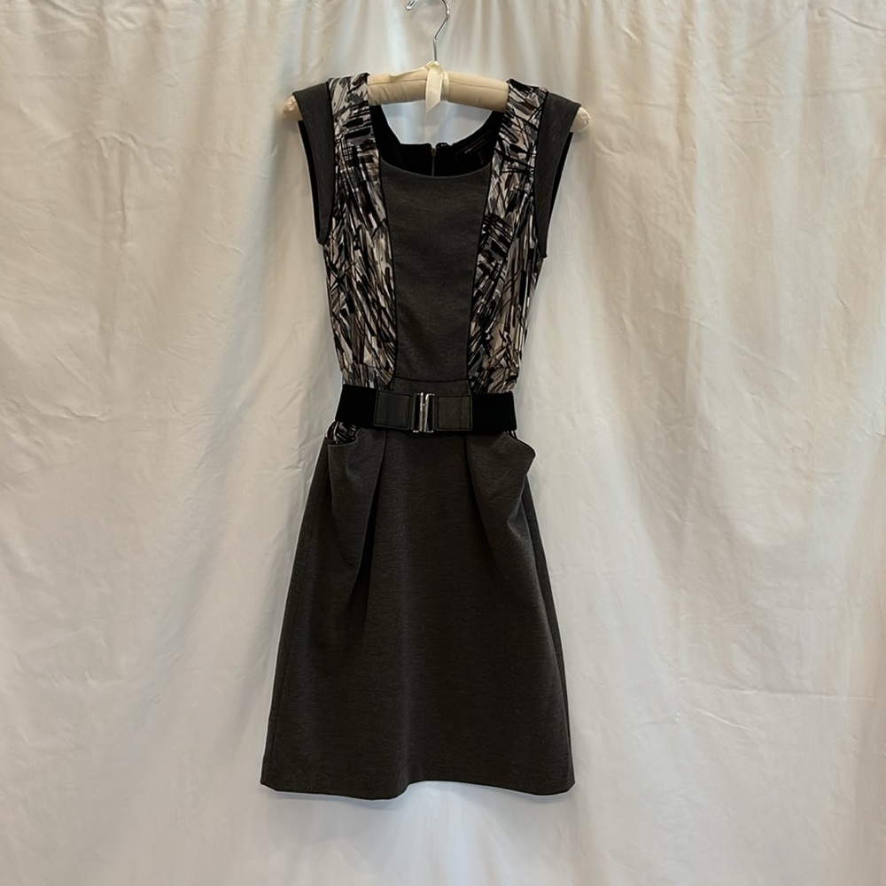 BCBGMaxAzria Sleeveless Dress Size M